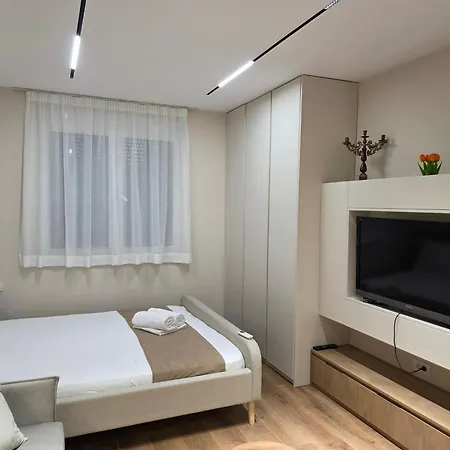 New Bazaar Boutique 2 Apartment